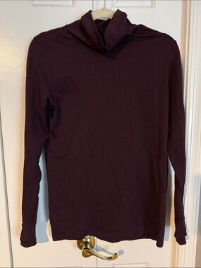 Athleta Women’s Deep Burgundy Turtleneck Base Layer